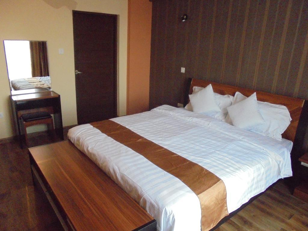 We Hotel And Suites Nairobi Luaran gambar