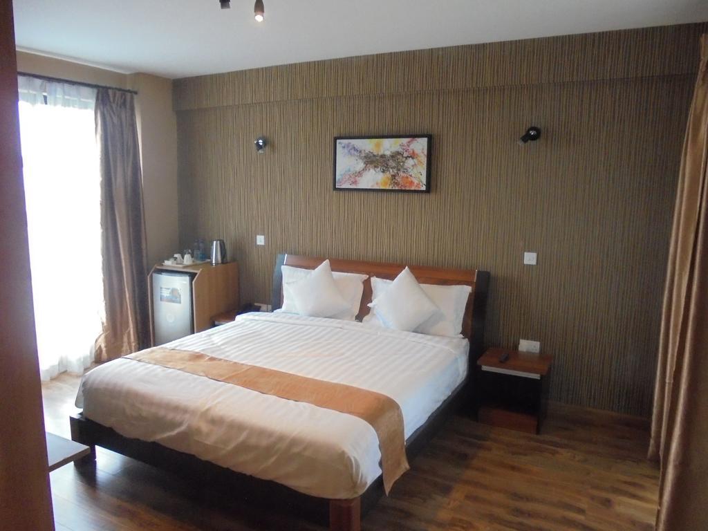 We Hotel And Suites Nairobi Luaran gambar