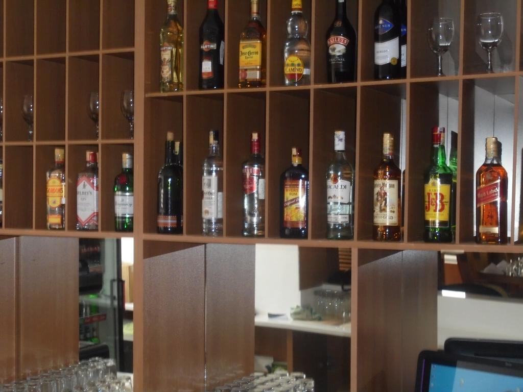 We Hotel And Suites Nairobi Luaran gambar