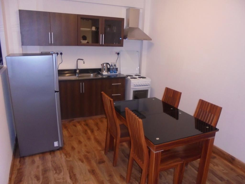 We Hotel And Suites Nairobi Luaran gambar