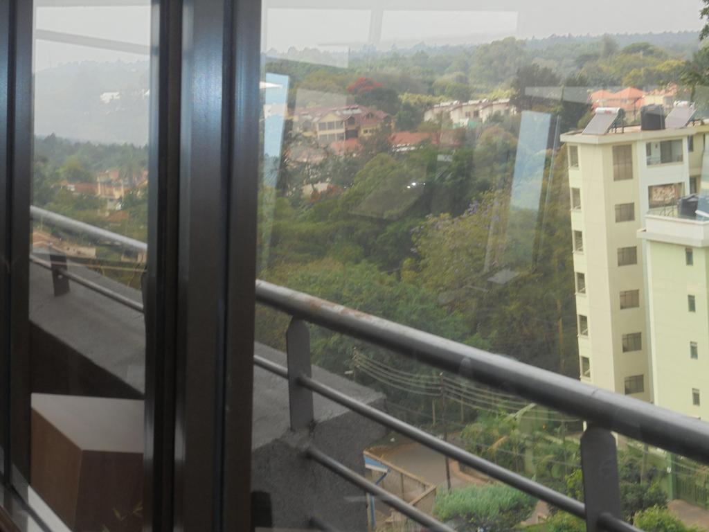 We Hotel And Suites Nairobi Luaran gambar